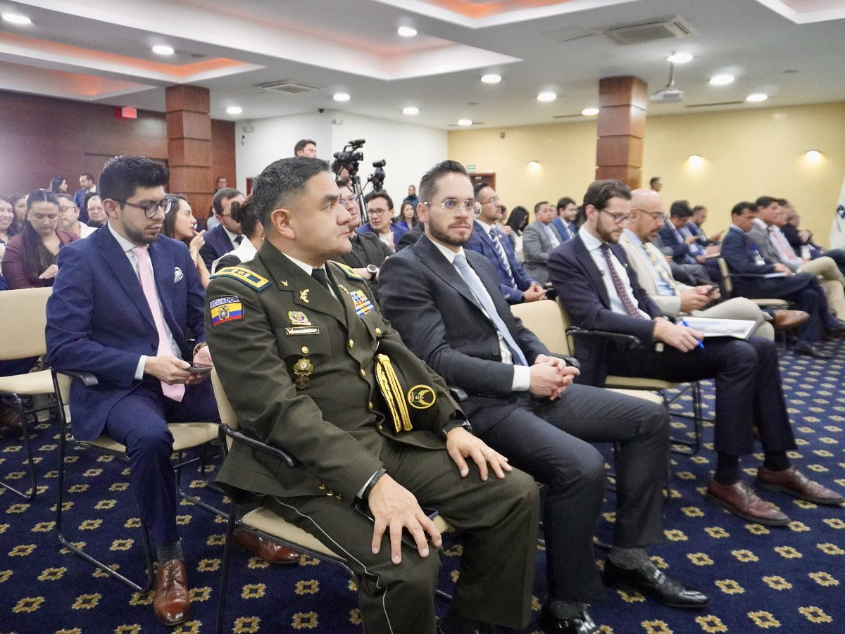 Christian Puente García tweet media