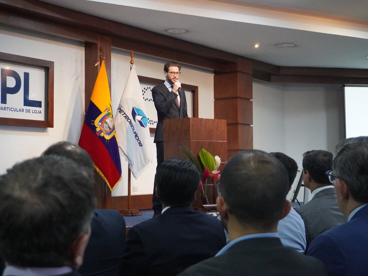 Christian Puente García tweet media