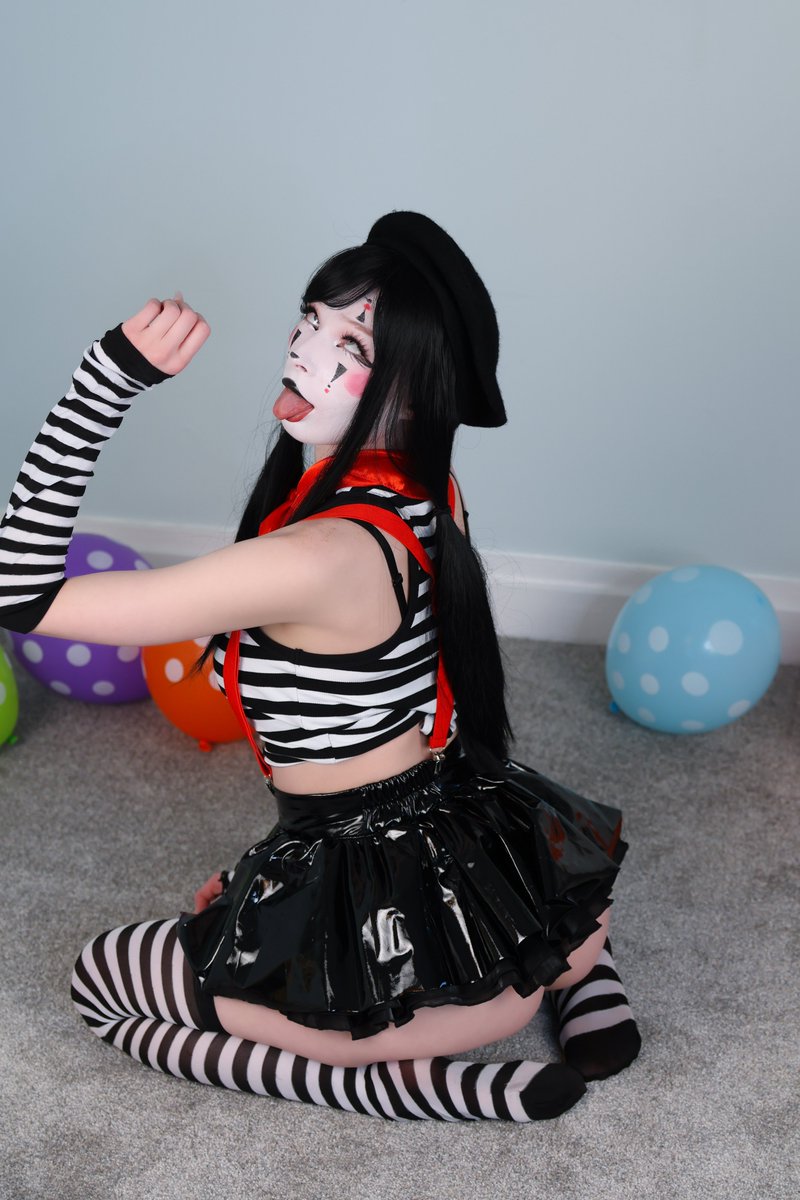 lola.luvgood tweet media