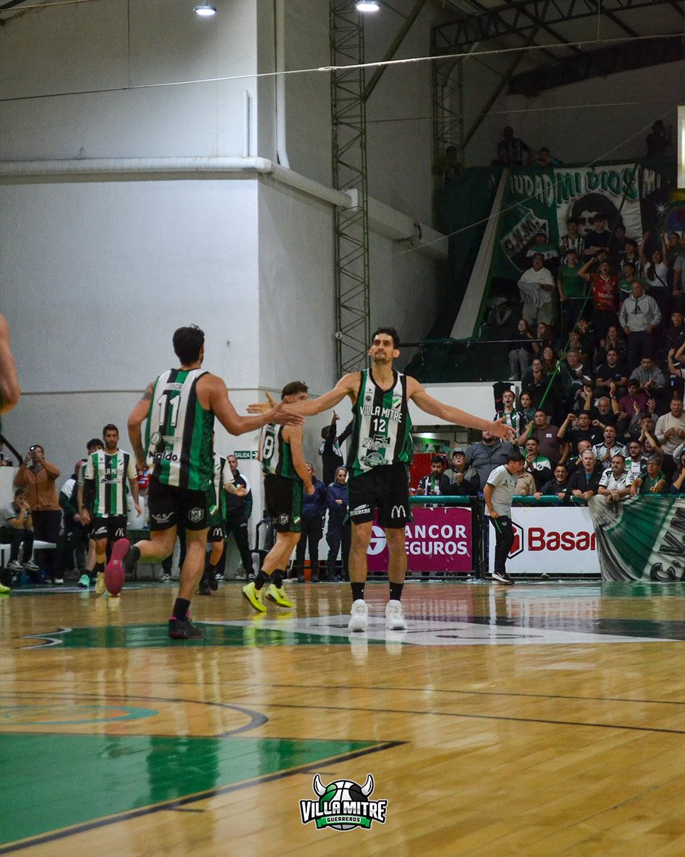 VM_Basket's tweet photo. 🏀 #LaLigaArgentina

📸 Imágenes del juego ante Quilmes. 

#GuerrerosdeLiga
#ElClubdelaCiudad 🇦🇪 https://t.co/7Zqf9E2K8o