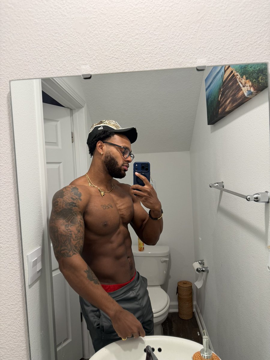I.williamsfit00_ tweet media