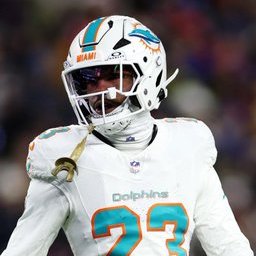 pausa2minutos's tweet photo. 🏈🖊️Los 49ers contratan al CB Jack Jones, quien jugó para Miami en 2025 y anteriormente en Raiders y en Patriots.
#NFL #NFL2026 #FTTB #49ers #JackJones @NFL_Mexico_Fans @gfsportsmedia #NFLMexicoFans #TodalaNFLenP2M https://t.co/yM9zUpSFG2