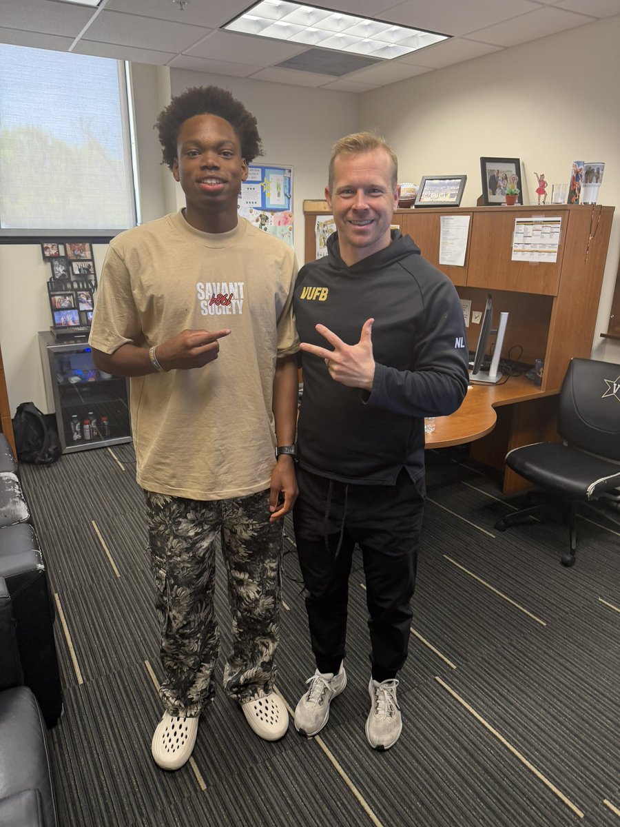 Sean-Christian Sigler tweet media