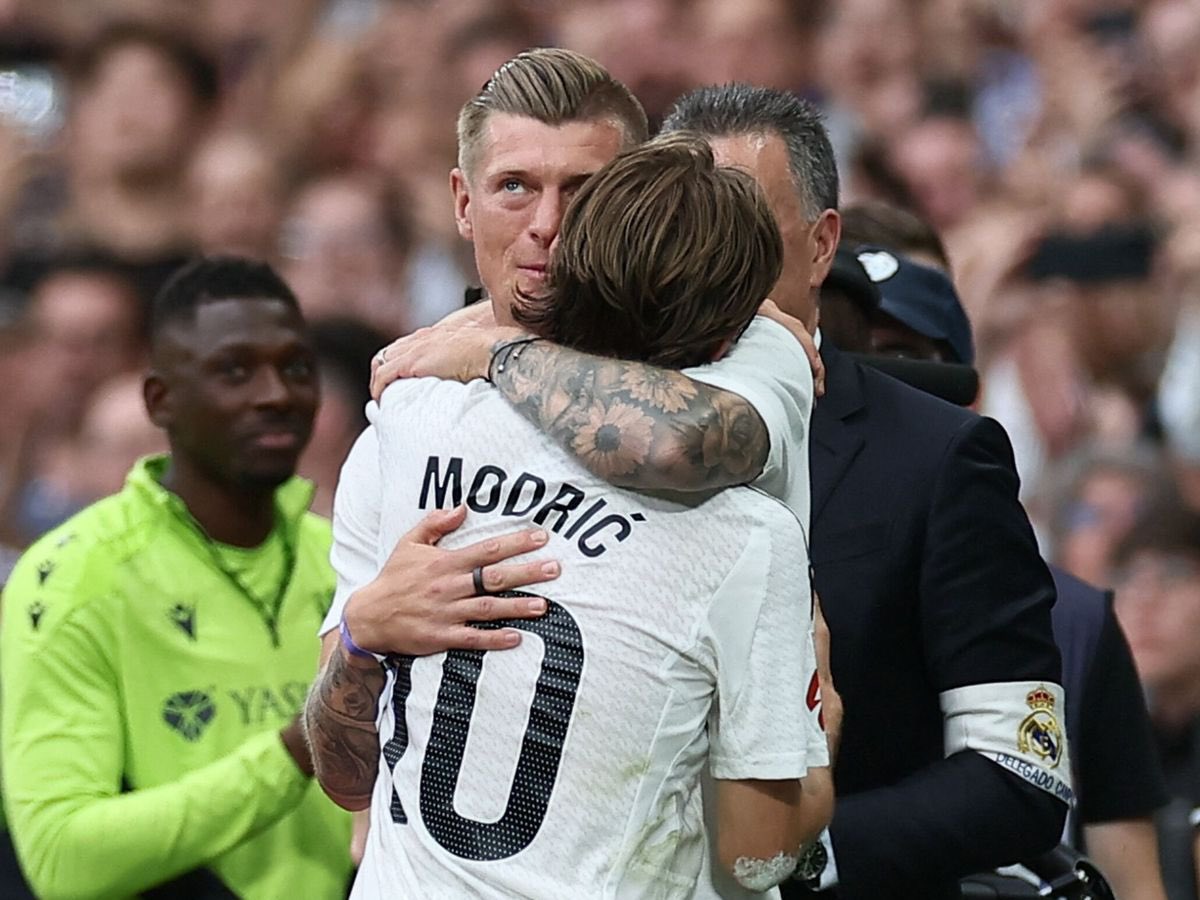 (fan) Danik tweet media