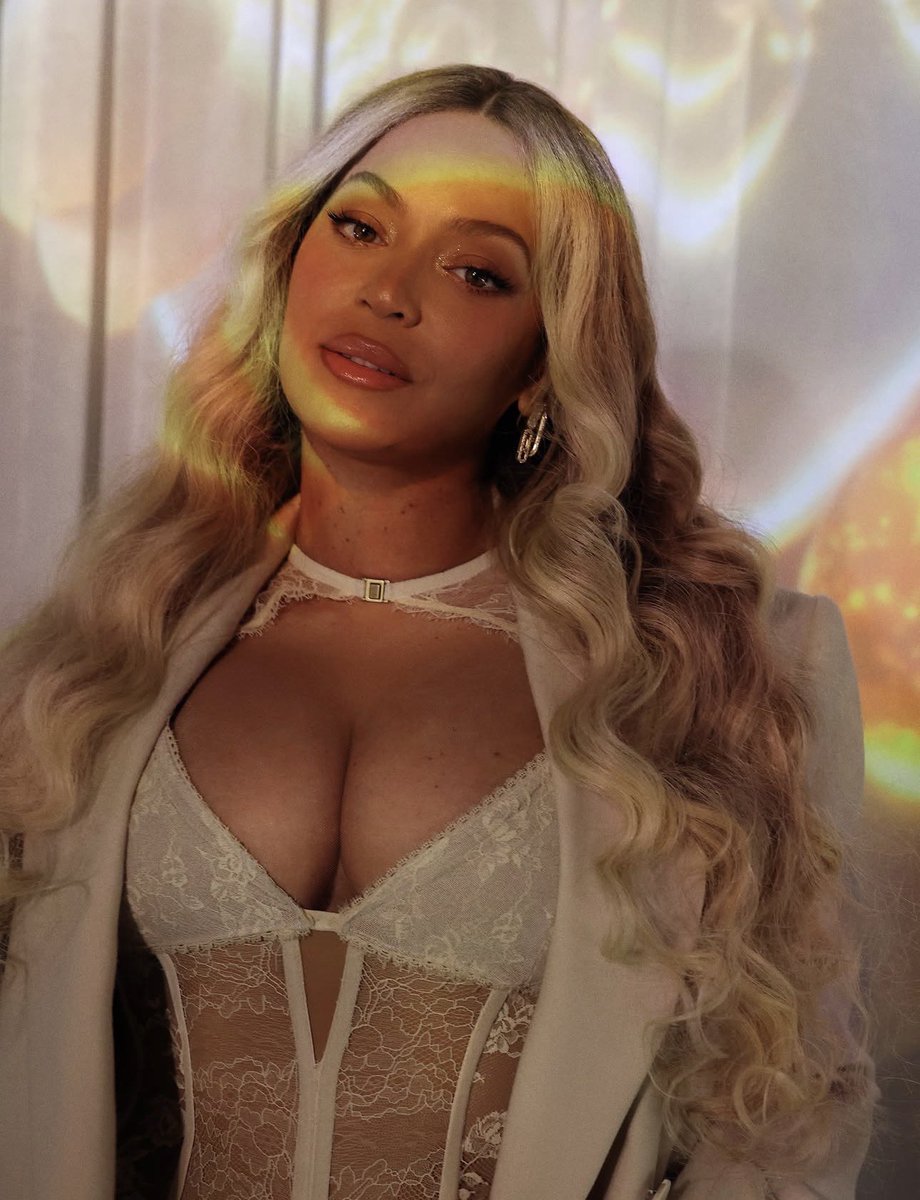 Tracklist tweet media