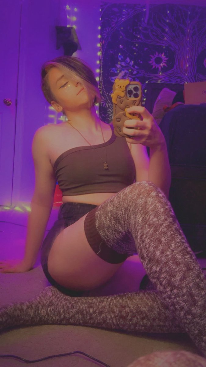 Stitchiot tweet media