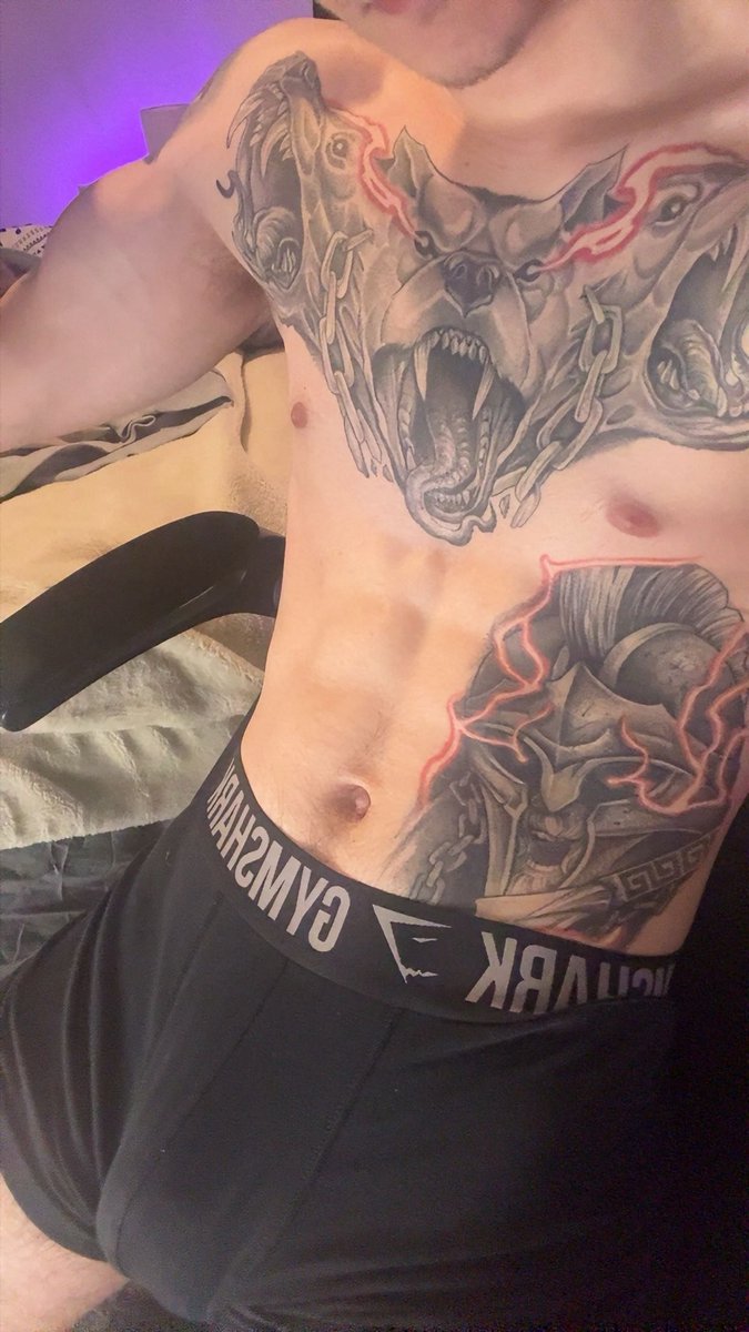 MasonOwnsU's tweet photo. Active tonight

#alpha #findom https://t.co/EIRLyNwbnr
