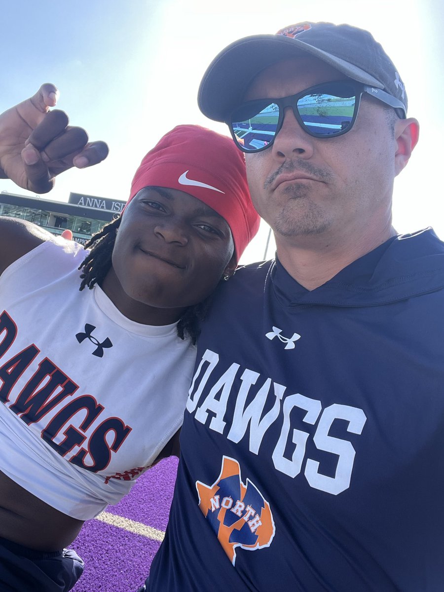 Kendall Brewer tweet media