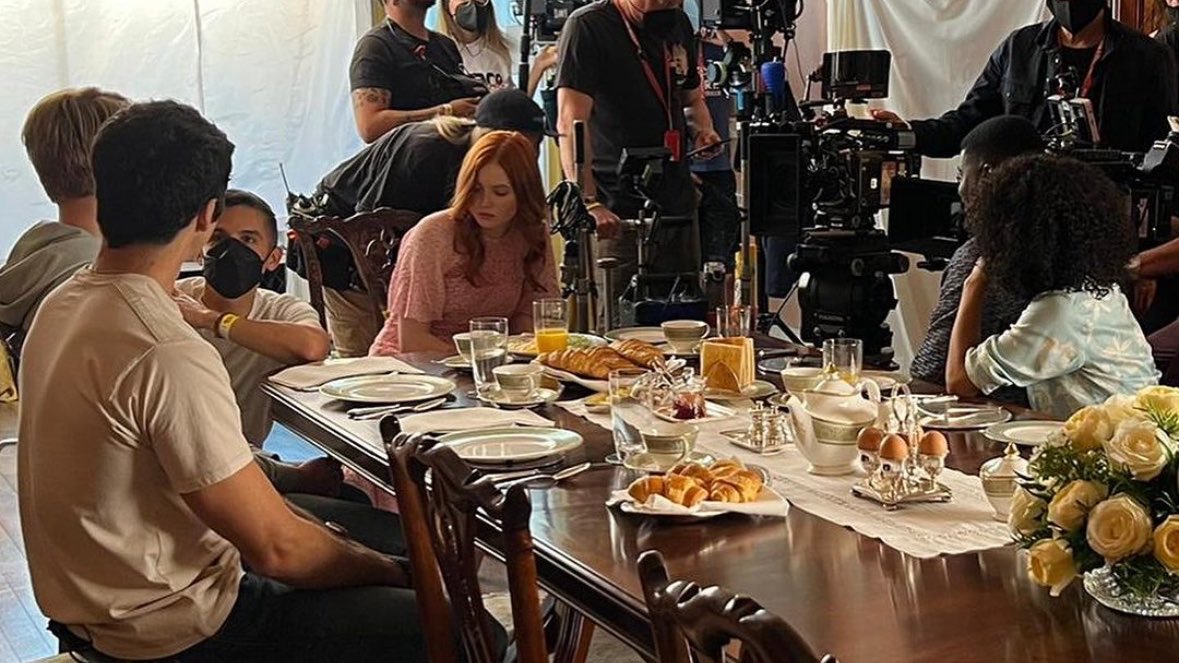 amina 🗡️ tweet media