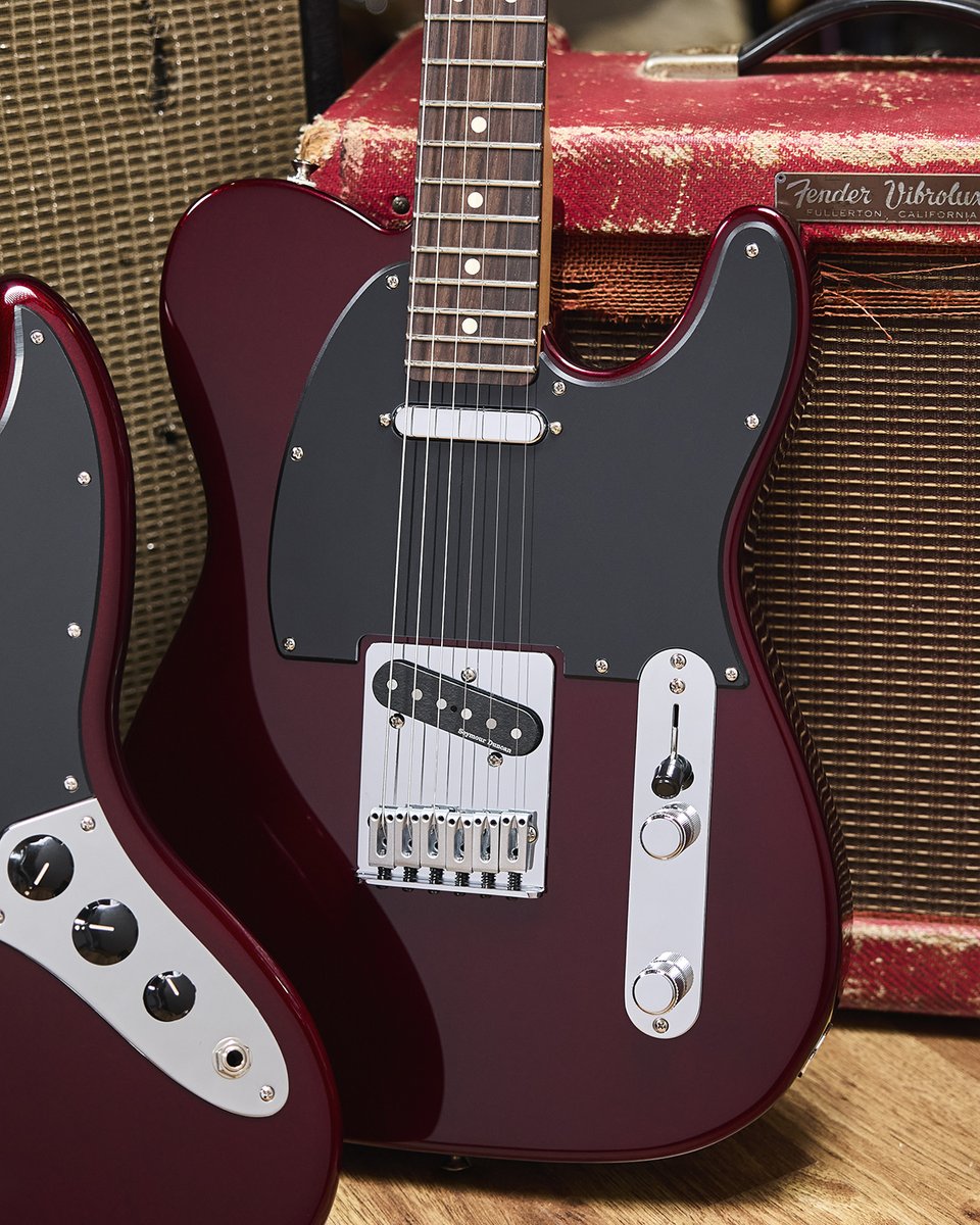 Guitar Center tweet media