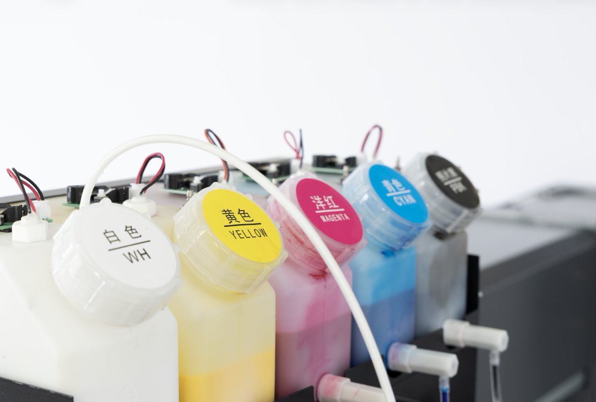 Kodak's tweet image. #Kodak’s expertise in materials science goes far beyond imaging.

Through our Advanced Materials &amp;amp; Chemicals division, Kodak supports industries ranging from electronics to industrial #manufacturing.

#AdvancedManufacturing #MaterialsScience #Kodak