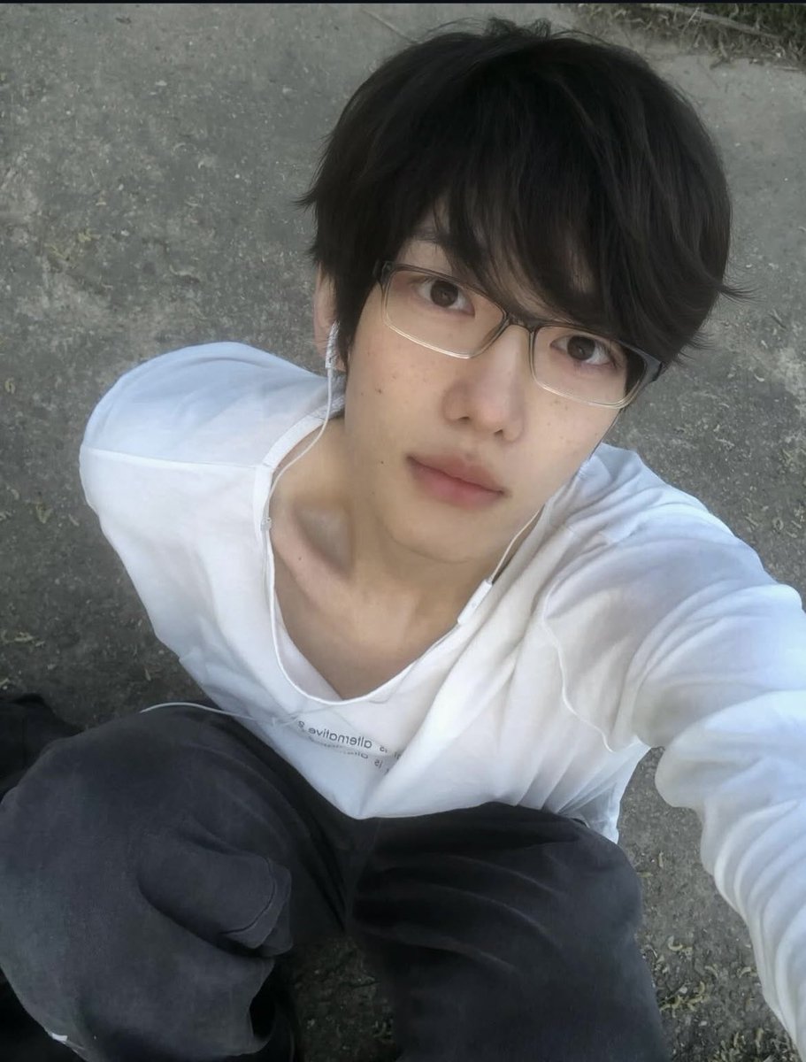 minwoo tweet media