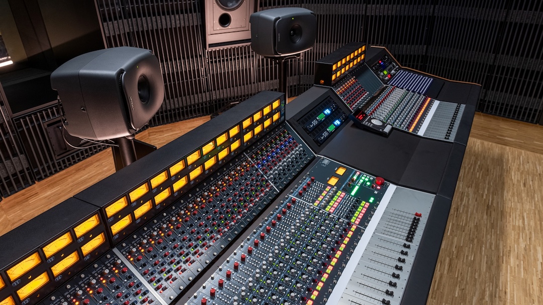 ProSoundNews's tweet image. TODAY at mixonline.com:
• Controversial Hip-Hop Producer Afrika Bambaataa Dead at 68
• Estonia’s MUBA Outfits with The Ones
• Lawo Launches Edge One Stagebox
• TODAY is the FINAL Deadline for Mix’s Best of Show Awards!

#recording #proaudio #livesound