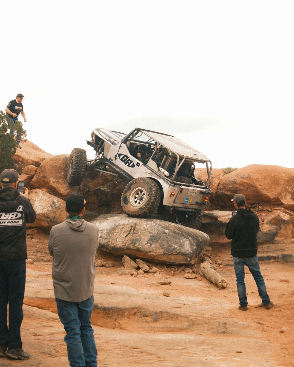 R1Concepts tweet media