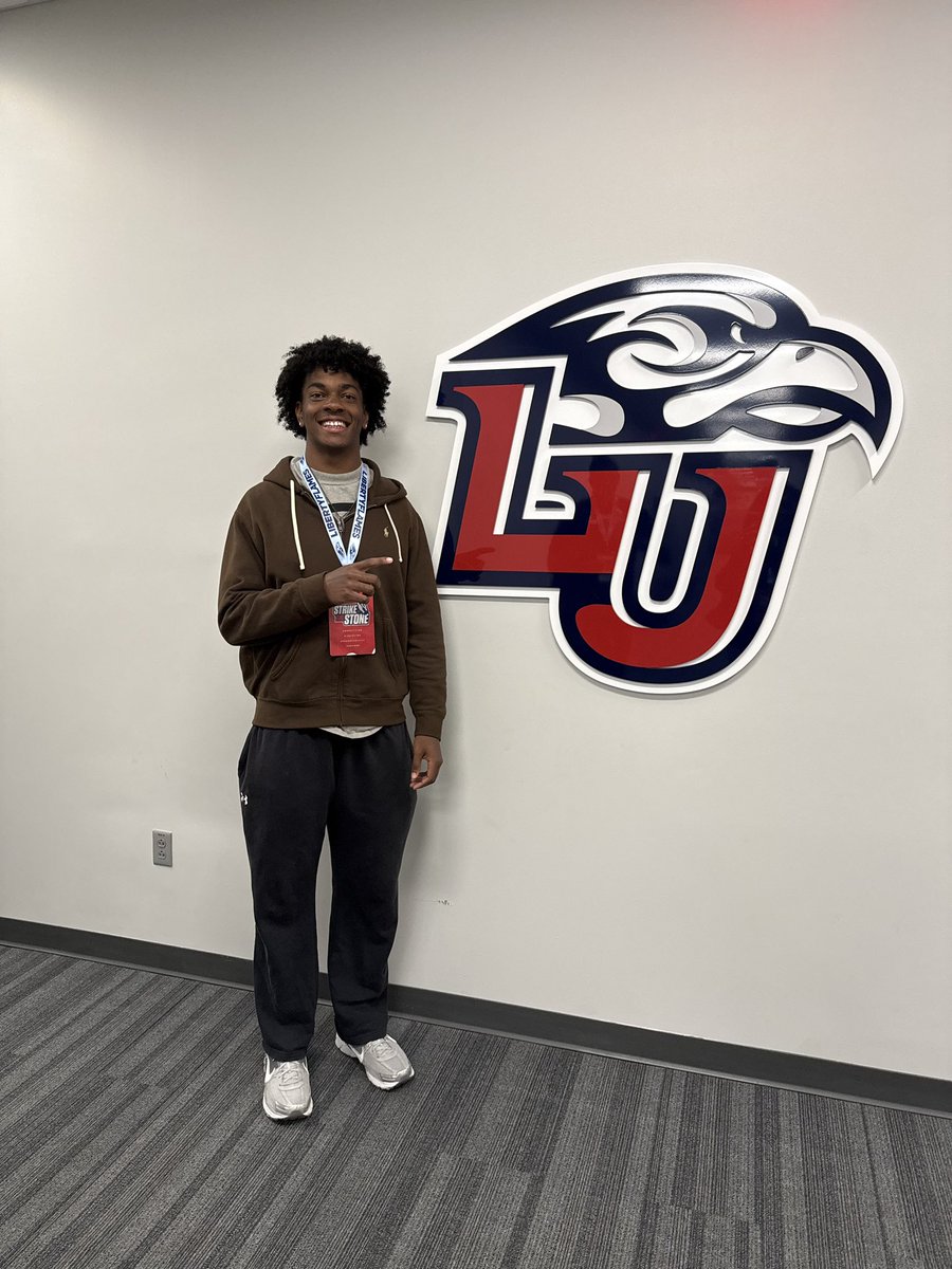 Phoenix “Phe” Barnes tweet media
