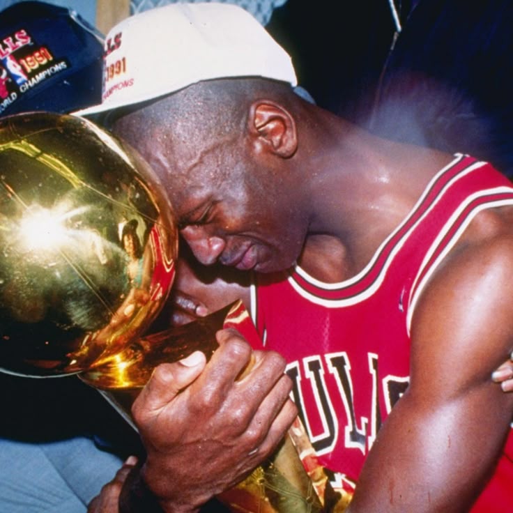 Mᴀʀᴋ💫 tweet media