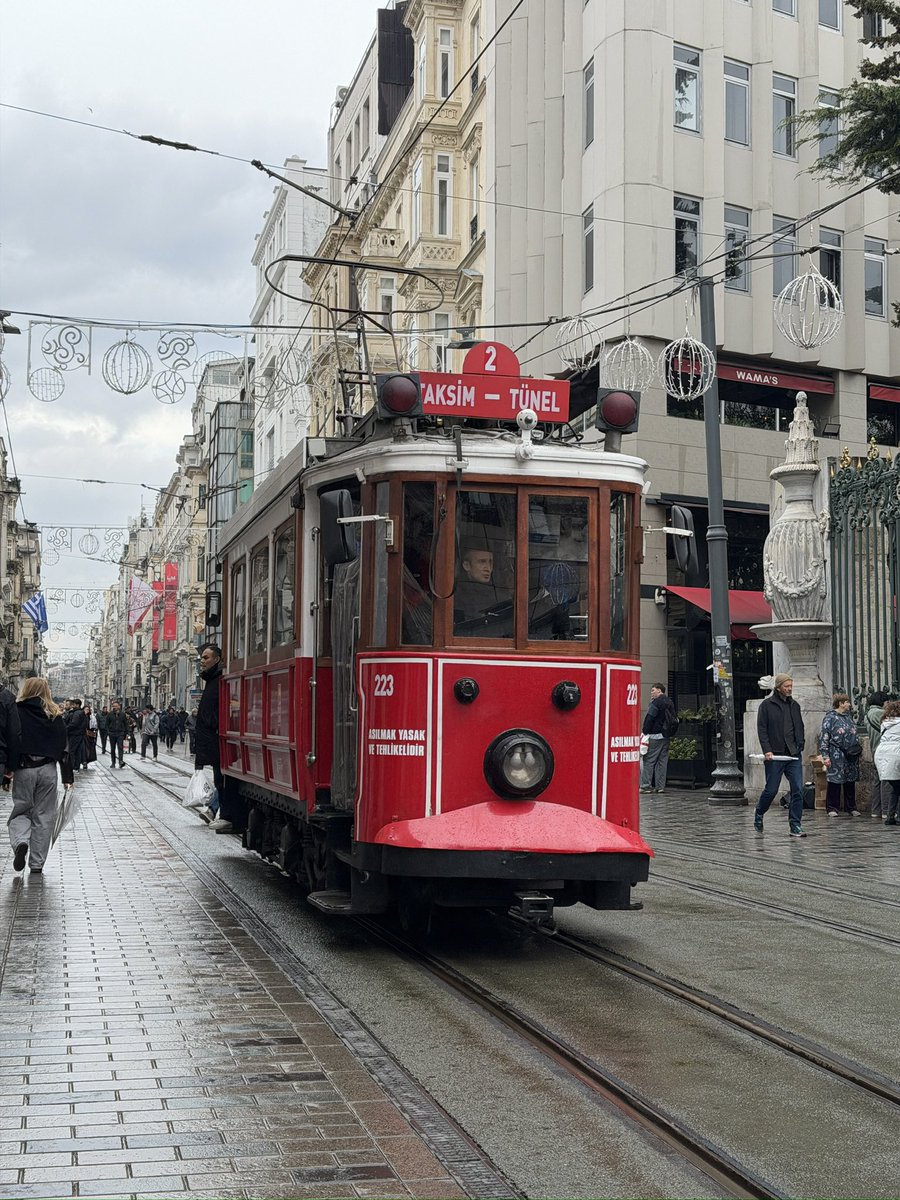 Ecesu Sertesen tweet media