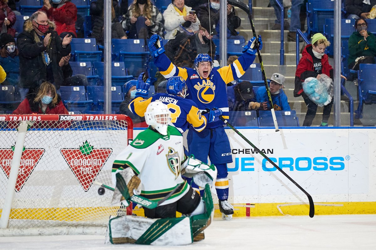 “Everyone says it’s the best time of your life and I think that’s really true. It flies by fast.”

We conclude our profiles on the 3 graduating Giants with a story on forward Misha Volotovskii: a WHL Champion &amp; the ultimate Swiss Army Knife.

READ 👉 chl.ca/whl-giants/art…