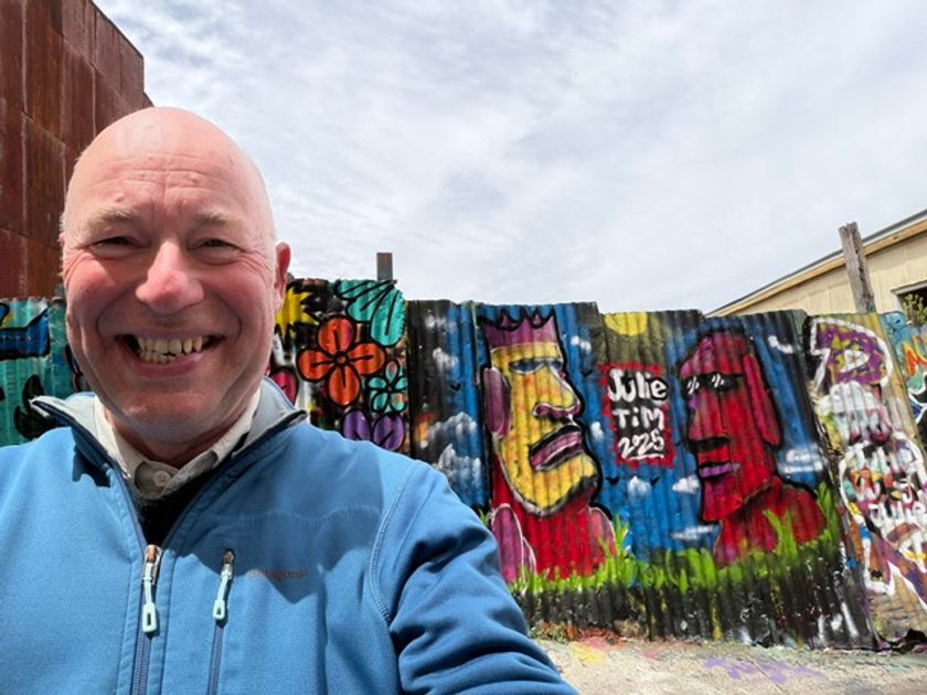 Tim Hughes 提姆·休斯 tweet media