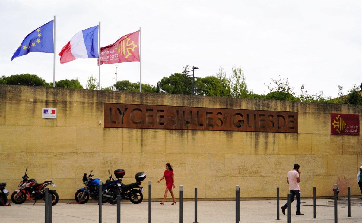 Fdesouche.com est une revue de presse tweet media