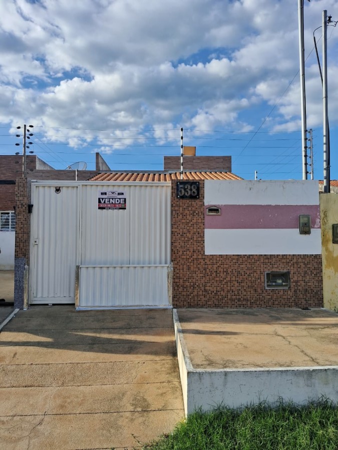 CA438
patosimoveis.com/imovel/4185837…