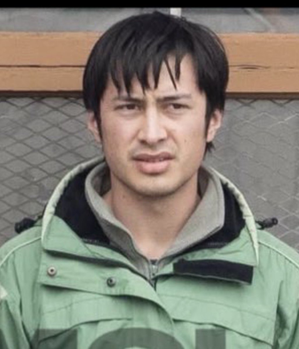 leslie ⚜️ tweet media