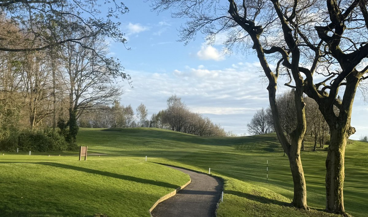PrestwichGC's tweet photo. Captains Drive In Awaits #PGC https://t.co/di2yCWww0H