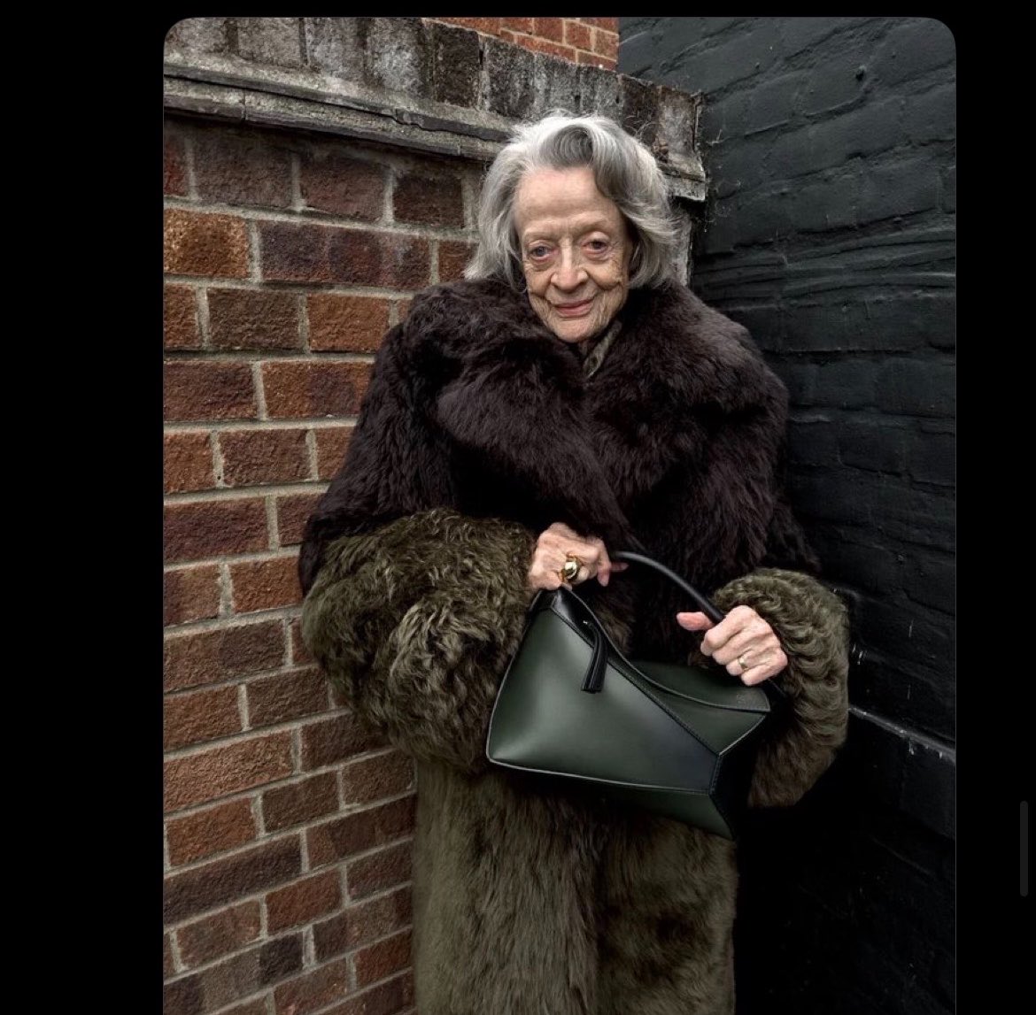 okült cadı tweet media