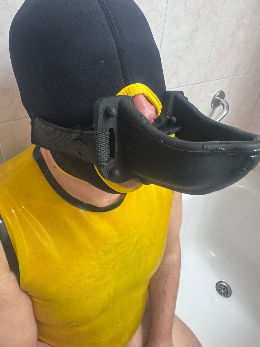 This Pig💦🚽🔜MRM tweet media