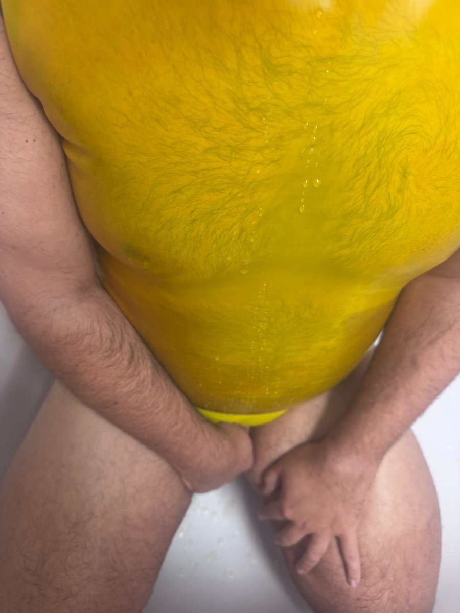 This Pig💦🚽🔜MRM tweet media