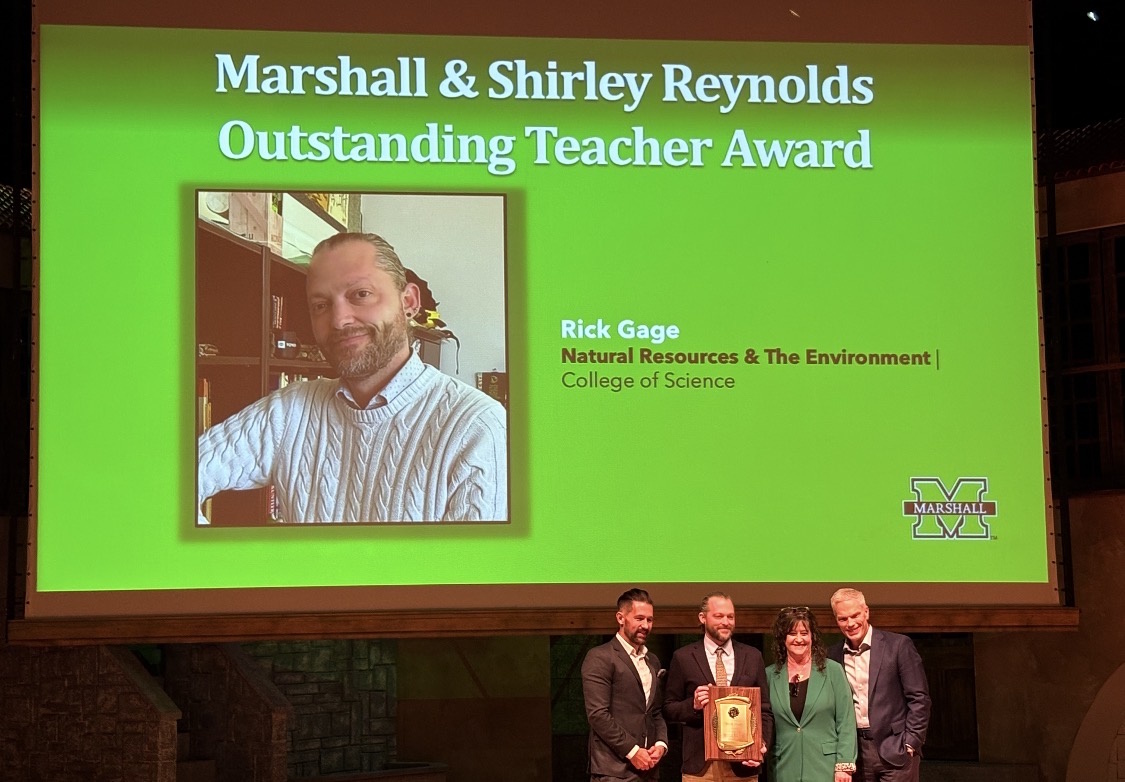 Congratulations to Rick Gage!
At yesterday’s Spring General Faculty Meeting, Rick Gage from the Department of Natural Resources and Earth Sciences (Natural Resources and Recreation Management Program) was honored with the Marshall &amp; Shirley Reynolds Outstanding Teacher Award.💚