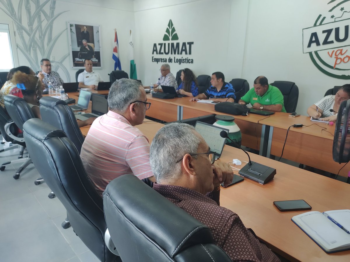 En el día de hoy se desarrolla la Junta Económica de la Empresa de Logística AZUMAT, totalmente sobre la base de las Fuentes Renovables de Energía.
#AzumatVaPorMás #Azucareros #15AñosAzumat