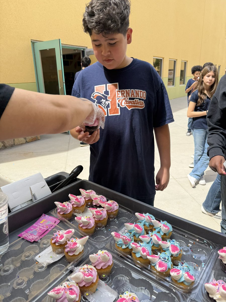 Krystal Marquez tweet media