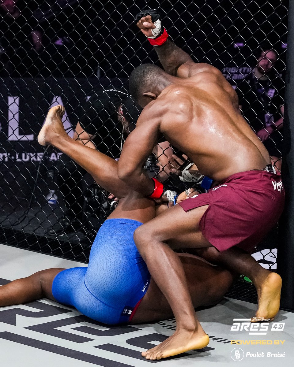 ares_fighting's tweet photo. Débuts parfaits pour William Loussala ! ✅

Première apparition à ARES, première victoire en professionnel.
Un TKO au round 2 pour marquer les esprits dès l’ouverture. 

Le ton est donné pour la suite de la soirée. 🔥

#ARES40 

En direct sur @canalplussport &amp; @ufcfightpass https://t.co/oVgxVxQQlV
