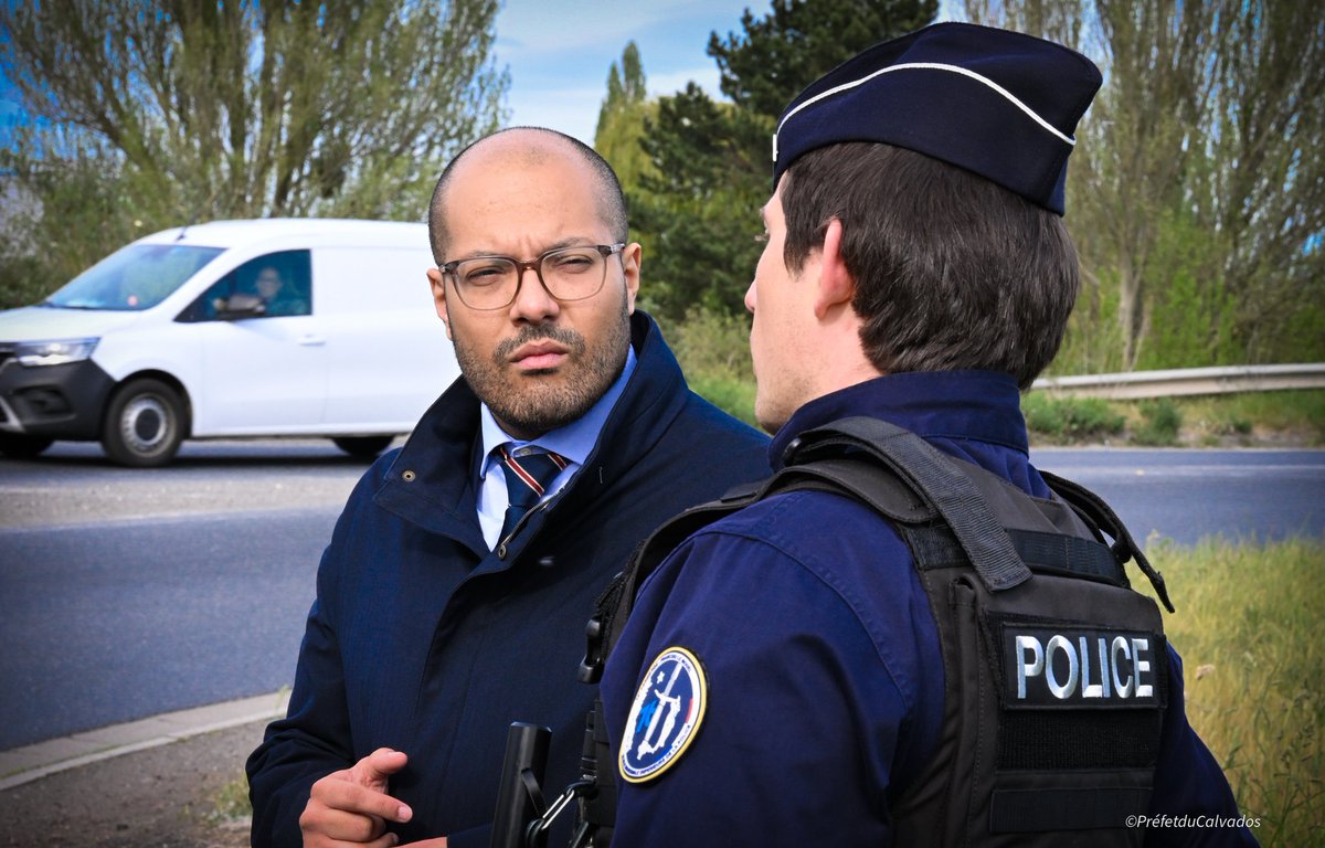 Prefet14's tweet image. 🚨 Vacances de #Pâques : renforcement des contrôles 

Vous êtes nombreux sur les routes en ce début de vacances ! 

Pour assurer la sécurité de tous les usagers, les forces de l’ordre renforcent les contrôles sur les axes du département, comme à Colombelles où le directeur de