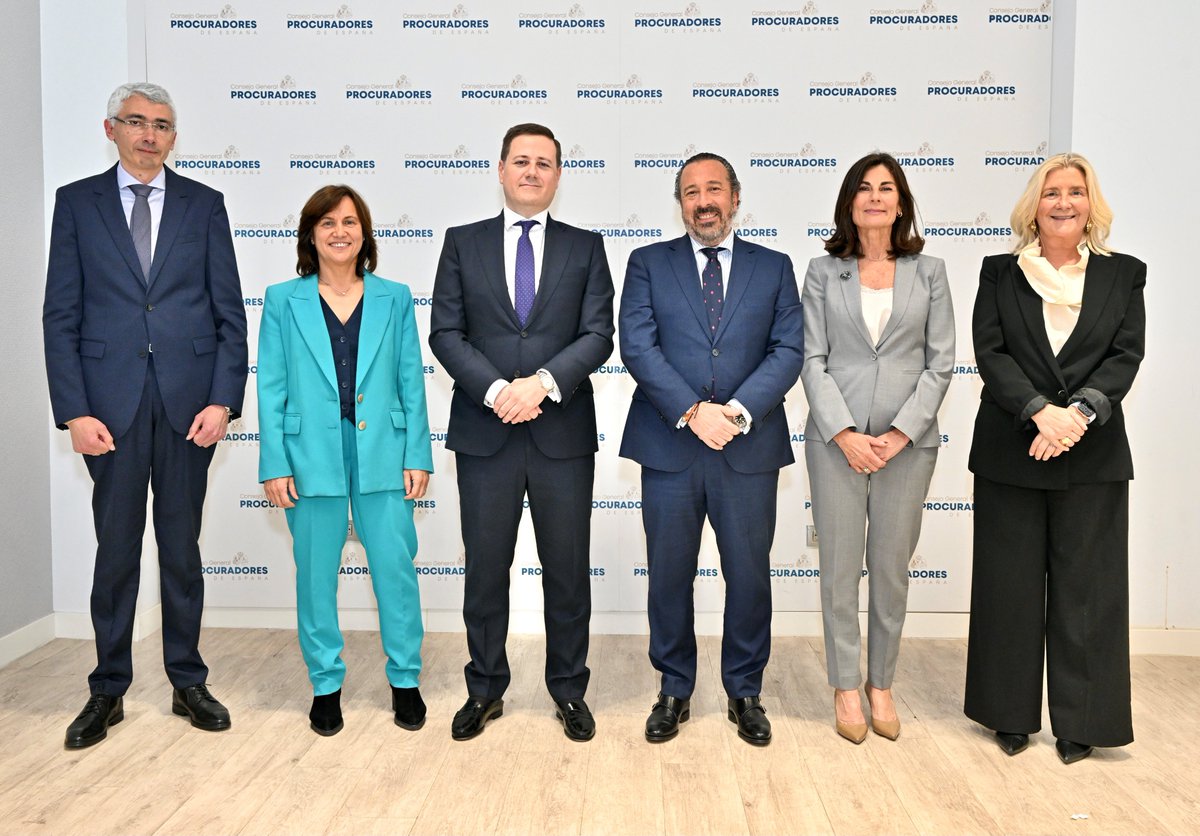 Alberto García Barrenechea, elegido nuevo presidente del Consejo General de Procuradores de España cgpe.es/alberto-garcia…