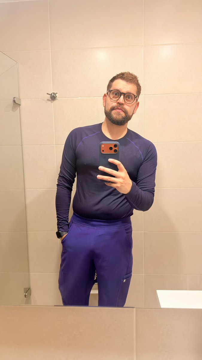 AndyLilChick's tweet image. Variety!!! #Friday #Steps