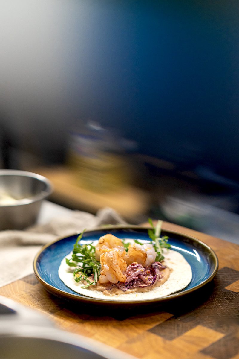 elittesport's tweet image. 🔥Ziedonis Cafe - fancy spotiņš Ziedoņdārzā brīvību un dzīvi mīlošiem cilvēkiem❤️ Ļoti garšīgi burgeri un tako! Īpašnieks ir Elmāra Taņņa dēls.
#foodphotography #fancy #cafe