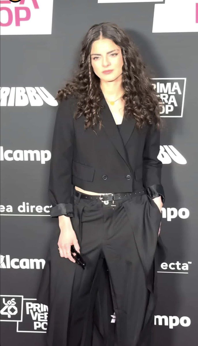 den🙋‍♀️ tweet media