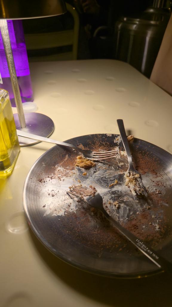 سمان جون tweet media