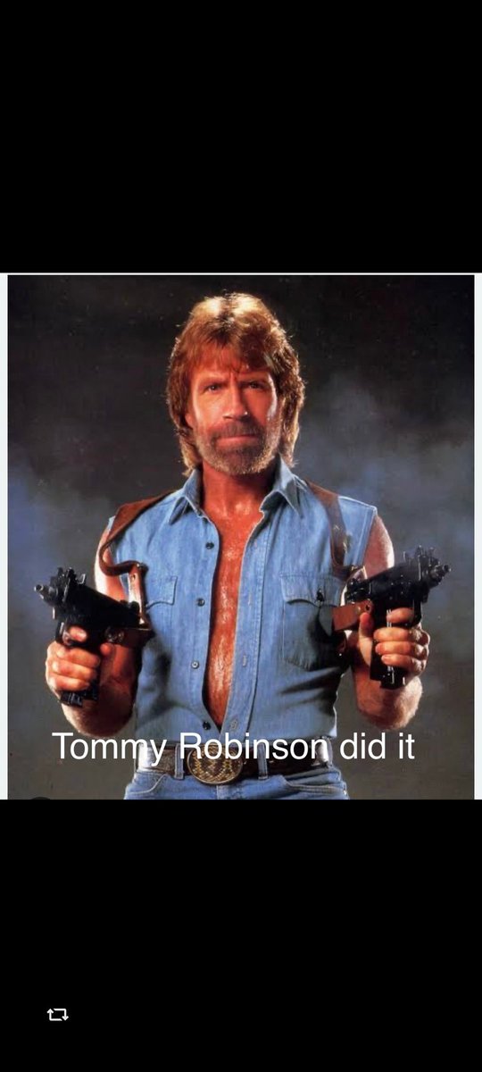 JosephineM24158's tweet photo. @irishexaminer @roy_kinsella All Tommy's fault ๐๐๐๐๐ ๐๐๐๐๐๐,stand strong ๐ช lads hold the line legends..#Fuelprotest #Whitegate #ResignHelen #Resignjim #Resignmehole #resignsimplesimon @TRobinsonNewEra https://t.co/zcYLvh59Og