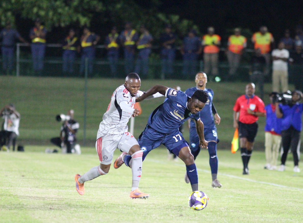 FARPost_ZA tweet media