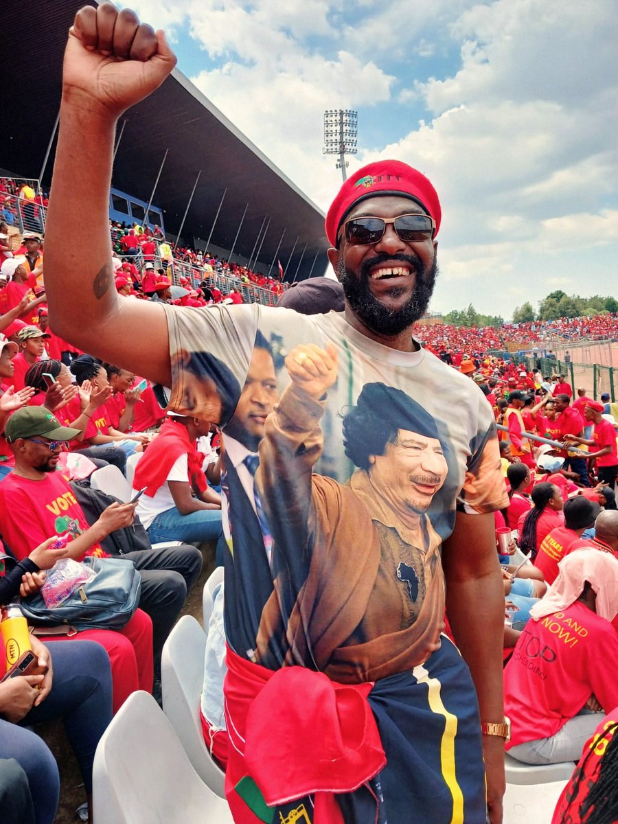 ZweSibiya's tweet image. EFF ground force 
Ekurhuleni South 
Ward 53 
Royal school Sky City VD

#RegisterToVoteEFF