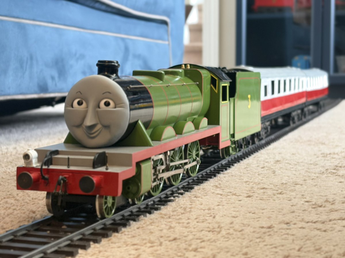 Here’s Henry The Green Engine 2.0!