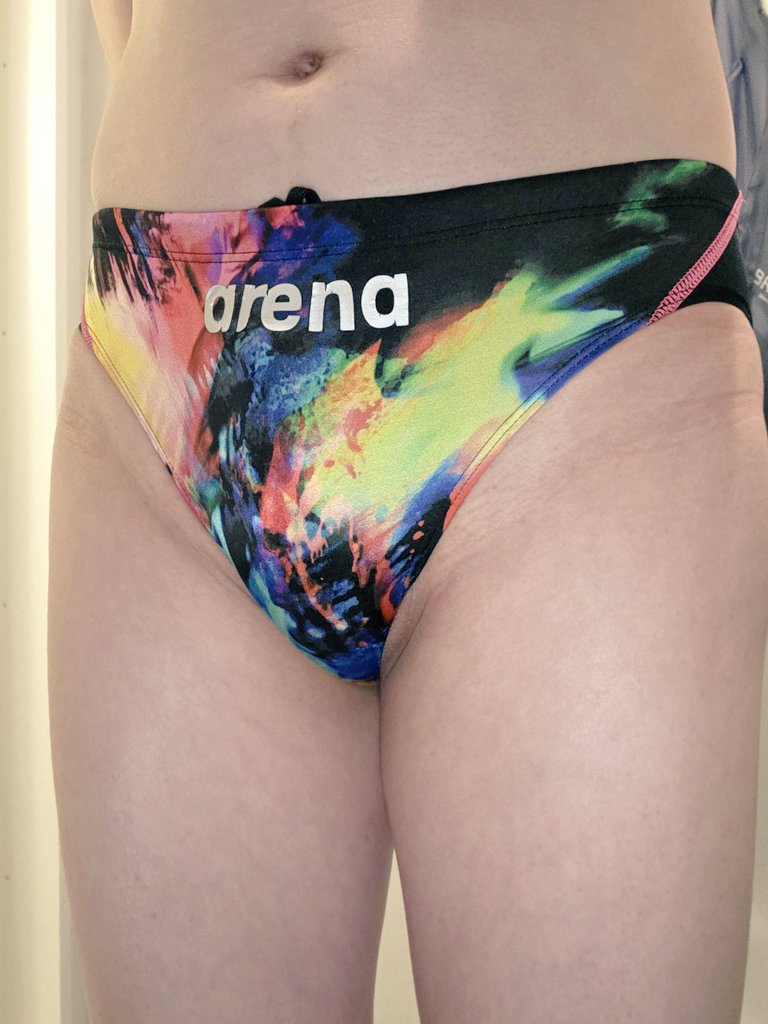 ライト tweet media