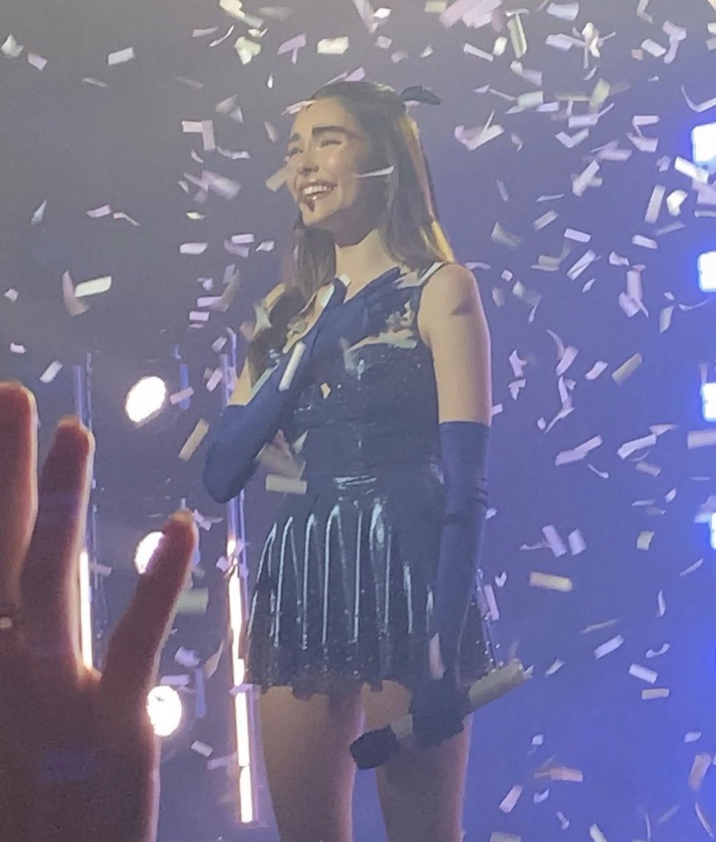 oceane 🦢 tweet media