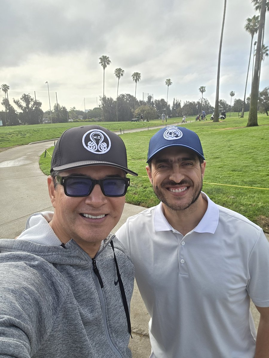 RodolfoLanderos's tweet image. Motivados por el Masters de Augusta con el gran @pulpozuniga. ¡Muy buena ronda el día de hoy!