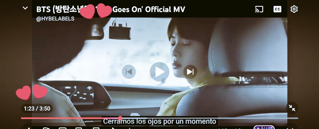 Winterb10148758's tweet photo. @vkarioca Algo un poco más actual, mv "life goes on" conduce Taehyung y en el minuto 1:23 quién aparece en el espejo retrovisor ???... https://t.co/0Kjgu85kpH