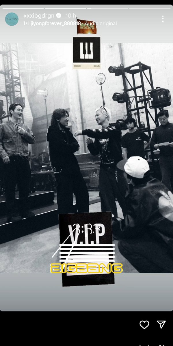 ×𝘮𝘰𝘯𝘯𝘺× tweet media