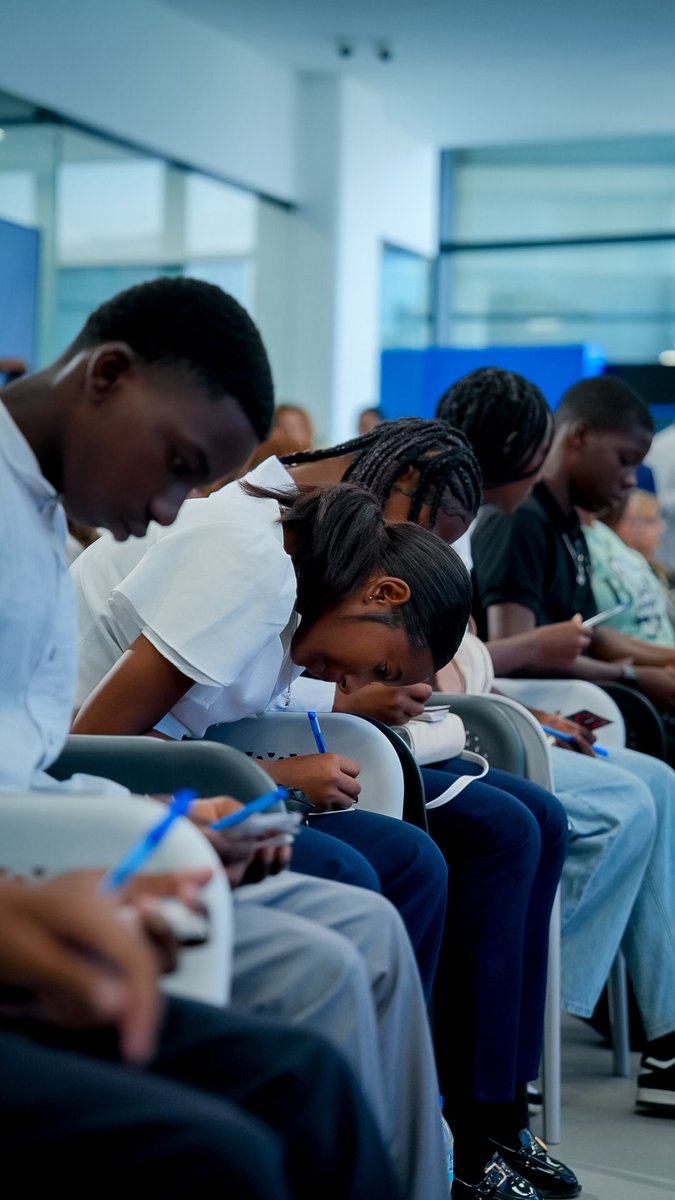 Henry Molina tweet media